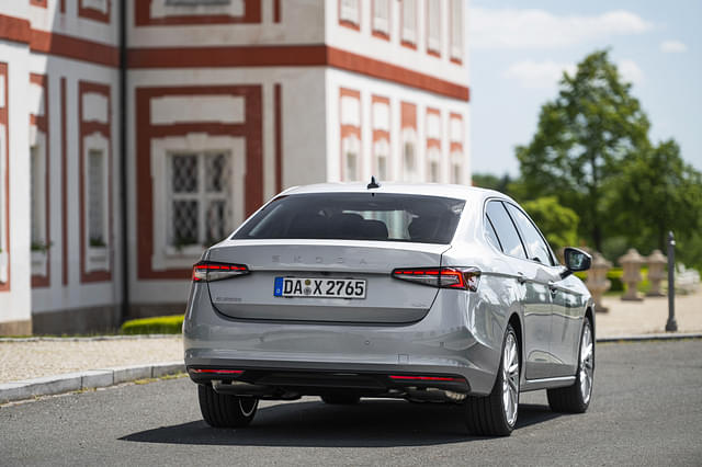 Skoda Superb Rear View