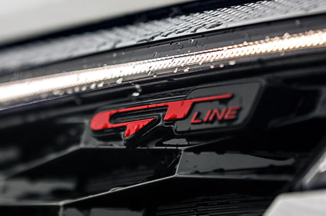 Front Logo Image - 2528