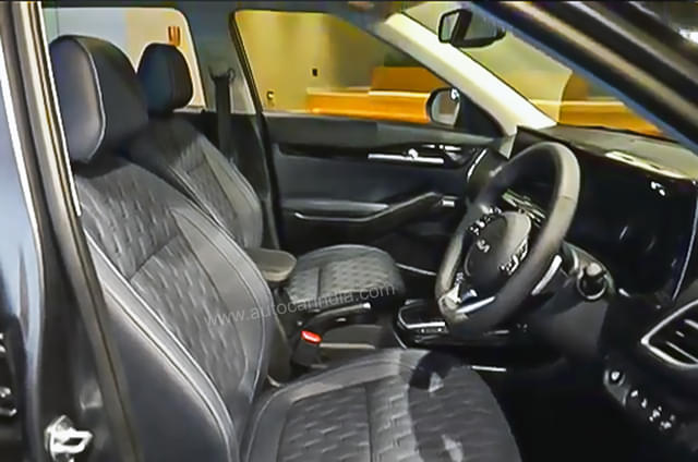 Front Row Seats Image - 2616