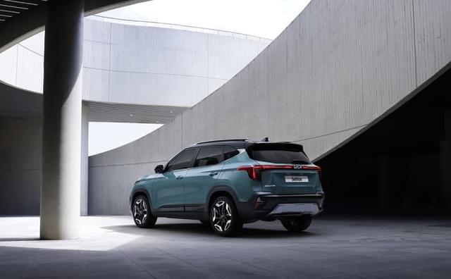 Rear View Image - 2622