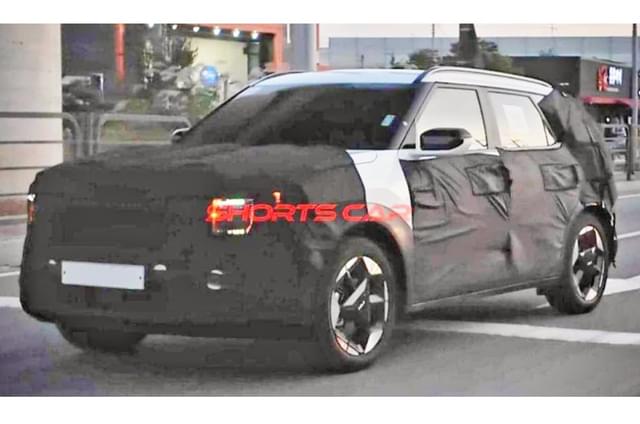 Next-gen Kia Seltos spied ahead of 2025 debut