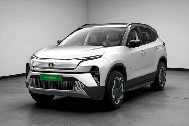 Color Pristine White Image - 20041