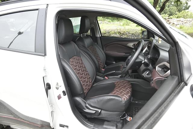 Front Row Seats Image - 9073