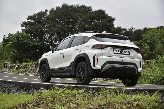 Rear View Image - 9086