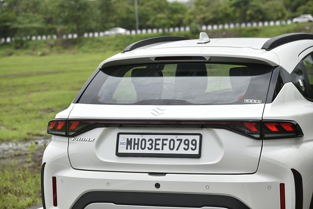 Rear View Image - 9114