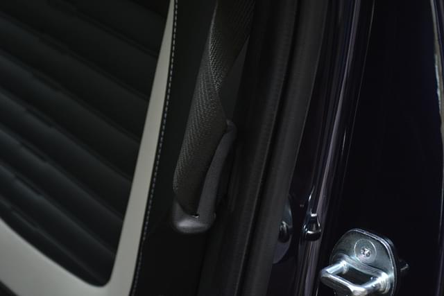 Exterior Door Handle Colour Body Coloured Image - 2465